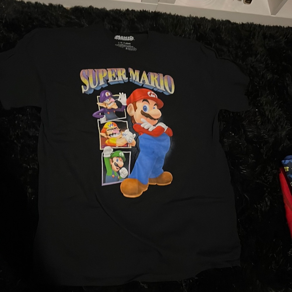 Super Mario shirt